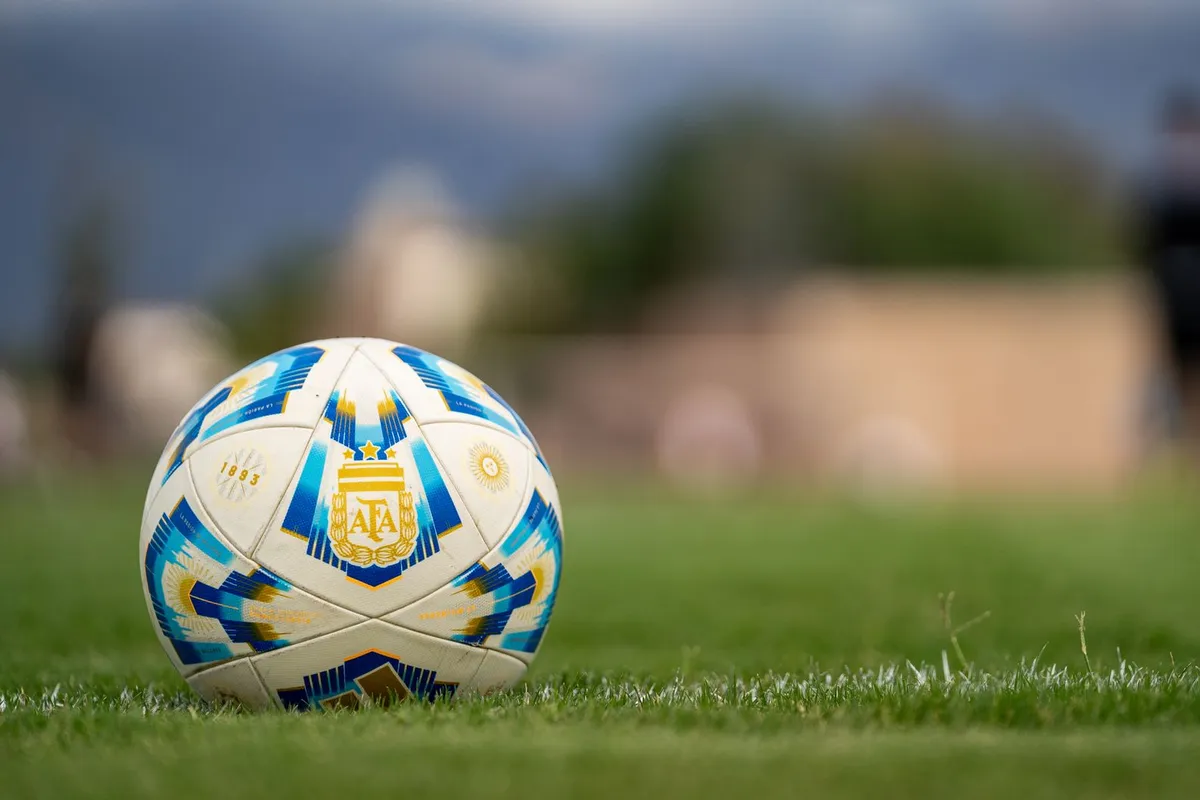Diego Forlán preuzima urugvajsku reprezentaciju
