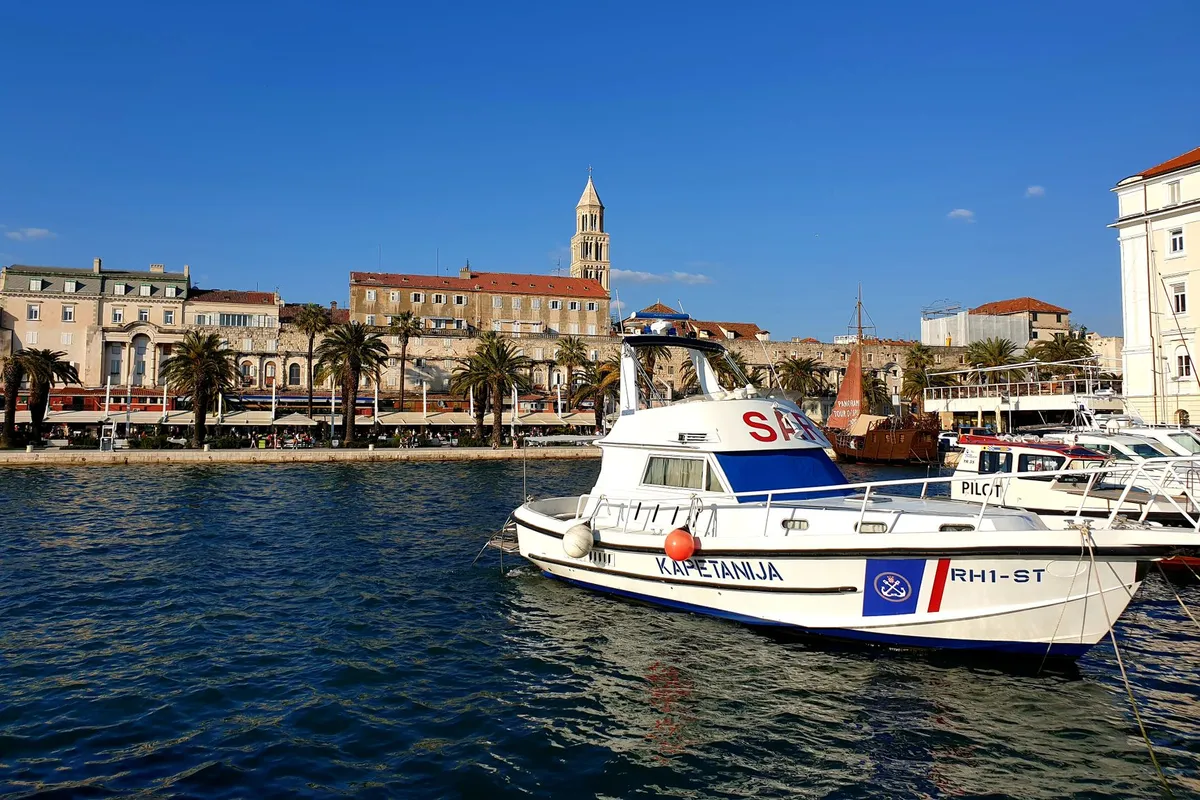 Gdje ljetuju hrvatski političari i Zagrepčani