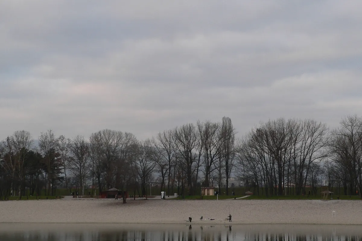 Malo jezero na Bundeku gotovo presušilo