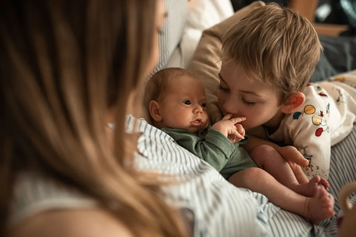 Pedijatri odgovorili kada beba smije prvi put u more