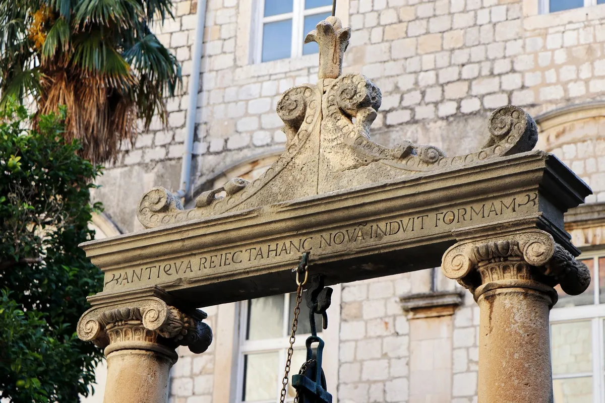 Skrivena lica Dubrovnika: Izložba otkriva promjene u 30 godina