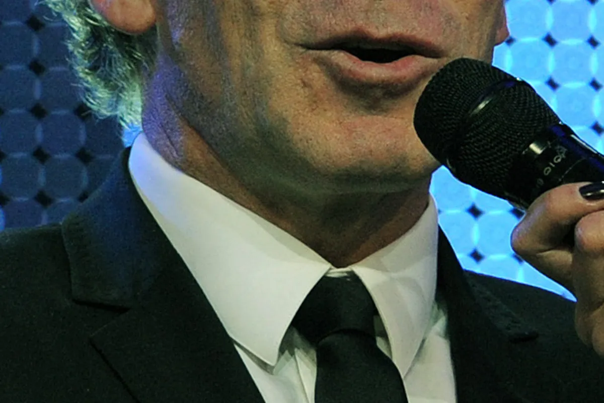 Tisuće navijača i brojne legende na Baresijevu sprovodu