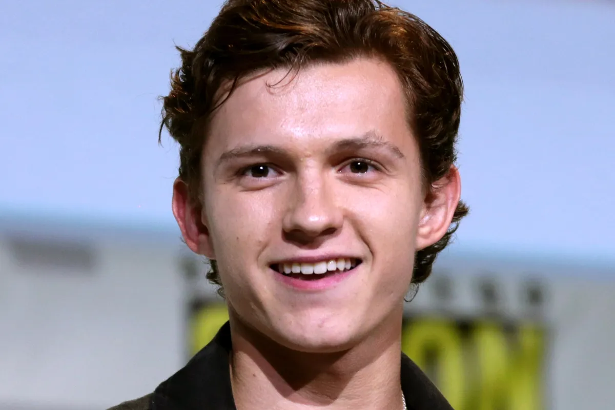 Tom Holland i Zendaya rekli sudbonosno 'da' na idiličnom engleskom imanju