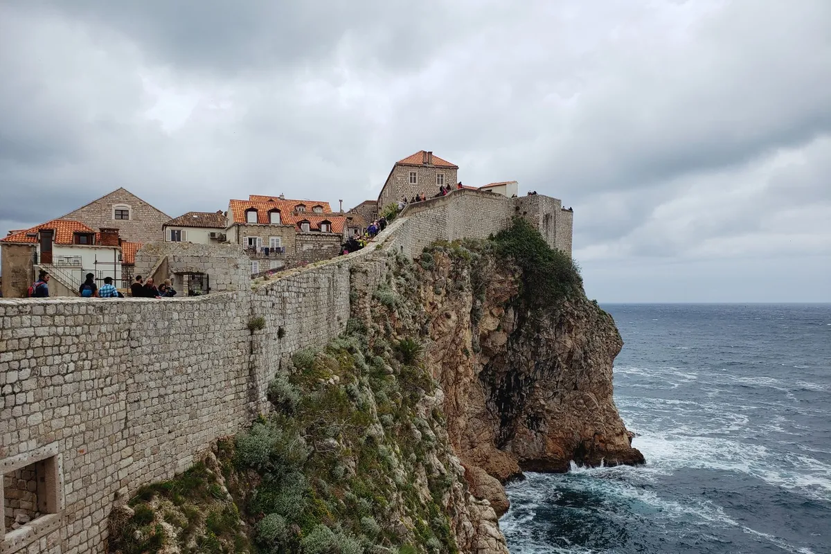 In Dubrovnik eröffnet Ausstellung mit Kriegsfotografien